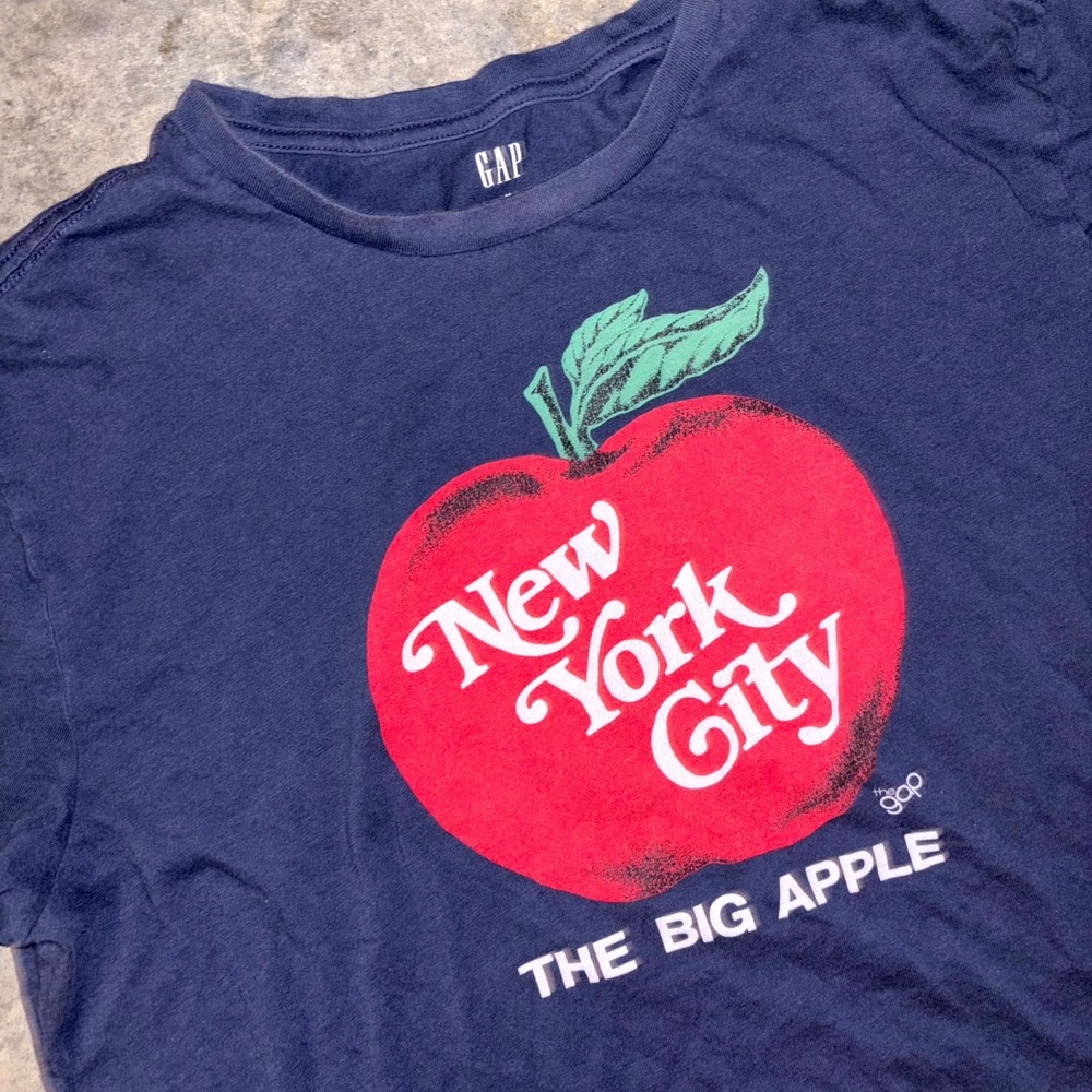 Gap New York City T Shirt Mens Medium Blue The Big Apple Short Sleeve Crewneck